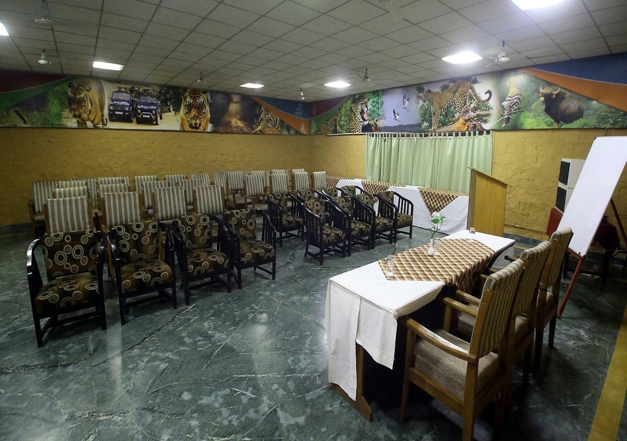 Mpt White Tiger Forest Lodge Tāla エクステリア 写真