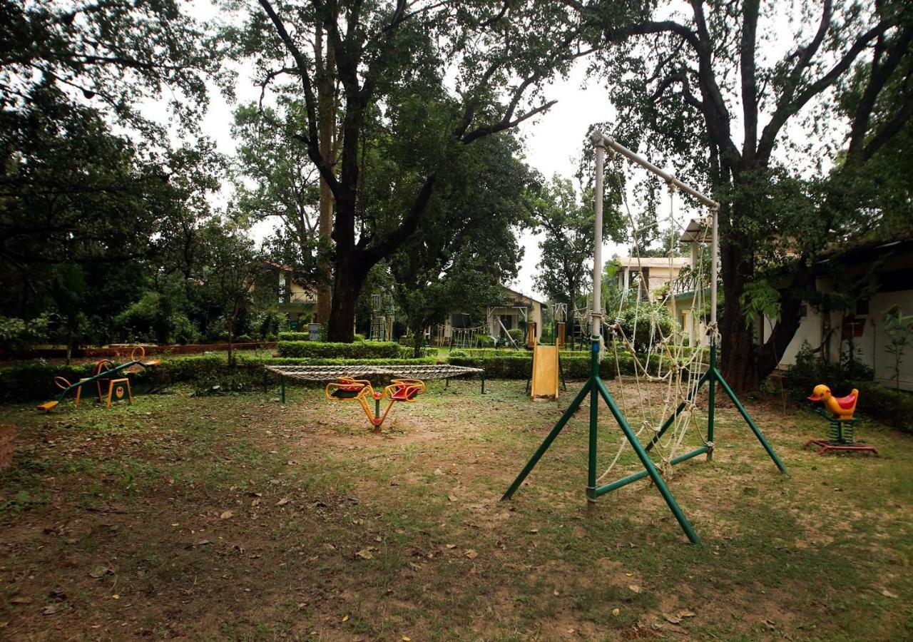 Mpt White Tiger Forest Lodge Tāla エクステリア 写真